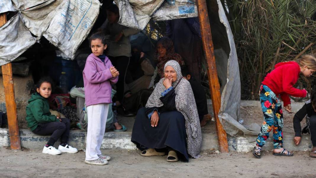 İşte İsrail saldırılarının gölgesindeki Gazze'nin son hali 4